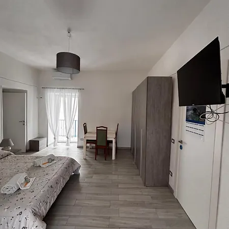 Centro Lacco Ameno Дом отдыха *